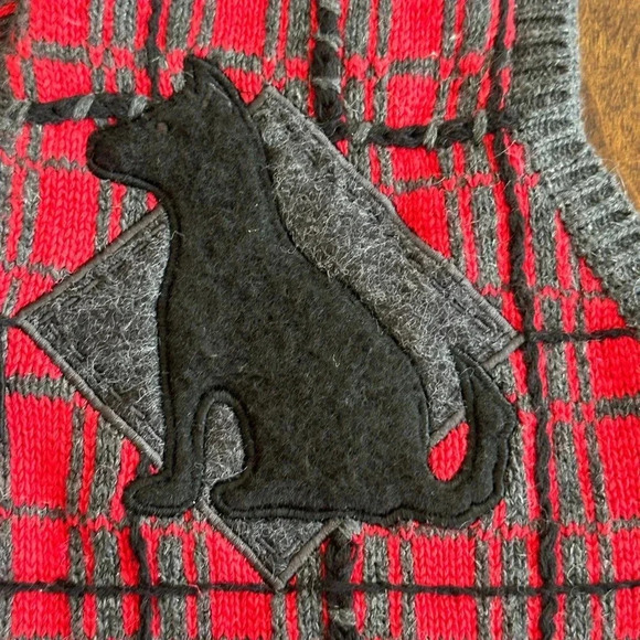 Belle Points | Vintage Cotton Blend Dog Sweater Vest - Picture 3 of 11